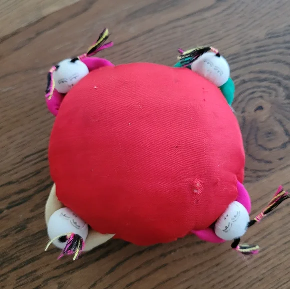 Vintage Oriental Silk Brocade Pin Cushion with Dolls - Picture 3 of 9